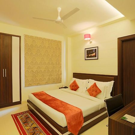 Hotel Premiere Villa  Varanasi Dış mekan fotoğraf
