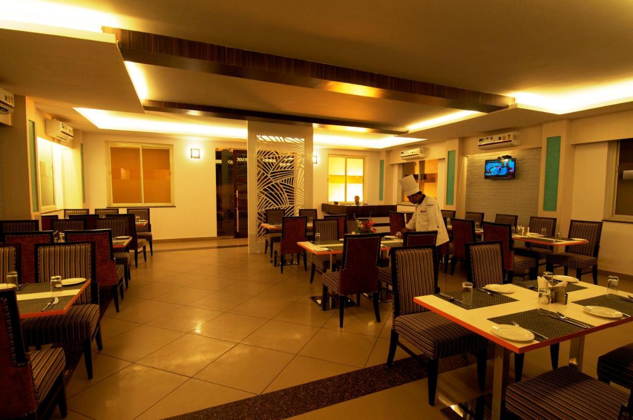 Hotel Premiere Villa  Varanasi Dış mekan fotoğraf