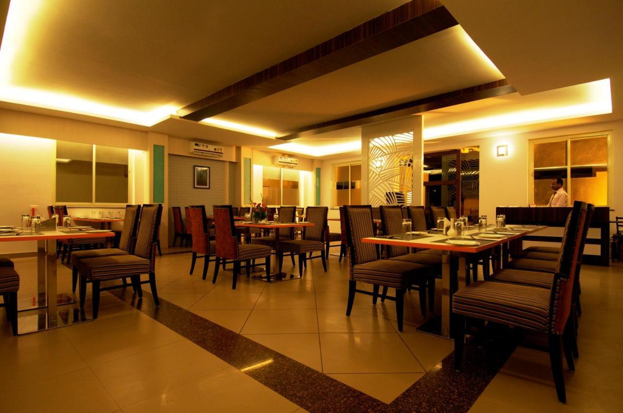 Hotel Premiere Villa  Varanasi Dış mekan fotoğraf