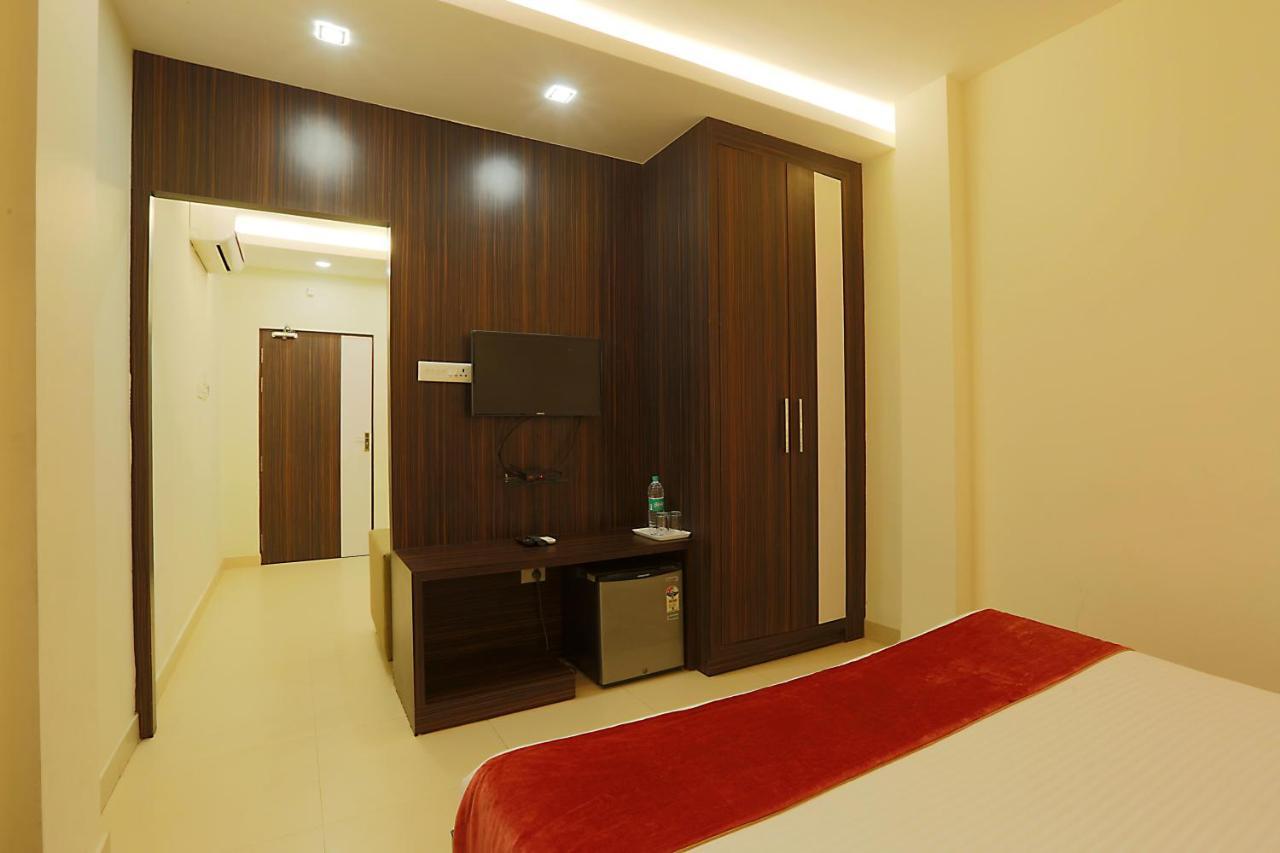 Hotel Premiere Villa  Varanasi Dış mekan fotoğraf