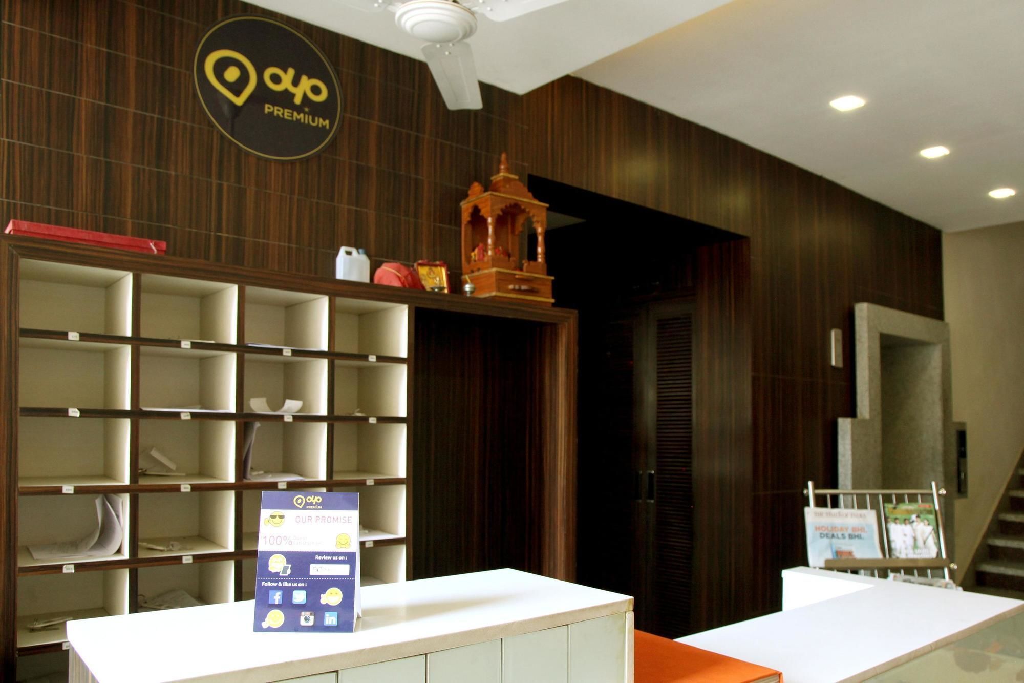 Hotel Premiere Villa  Varanasi Dış mekan fotoğraf